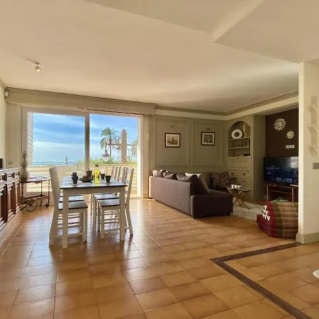 Casa Del Mar * Sitges